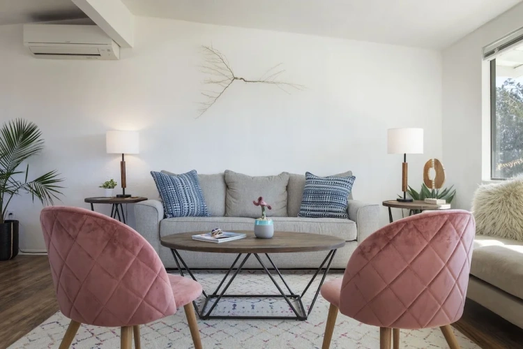3 Bedrooms Cottage