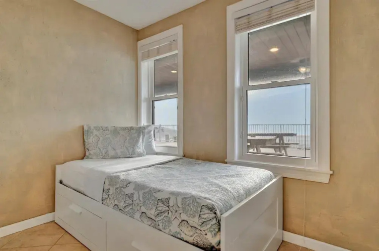 Stones Throw Beachfront Luxury Suites