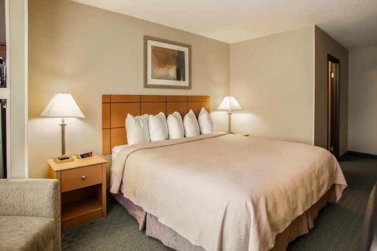 Quality Inn Forsyth - Decatur
