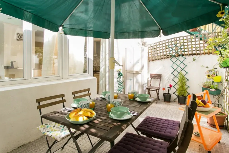Charming Patio Apartment Rentexperience