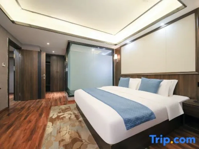 Deluxe Double Suite