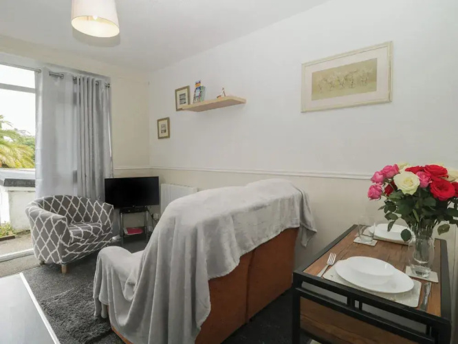 Flat 3, Big Tree Holiday Flats