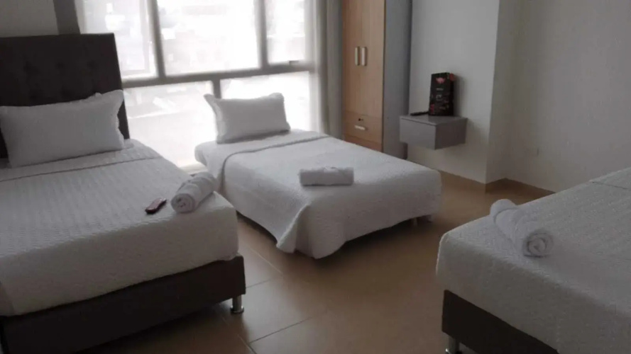 Apartasuite Plaza Premium