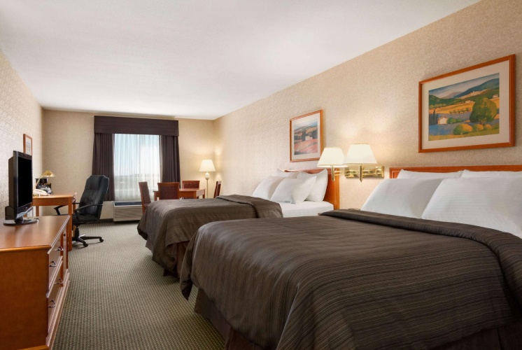 Deluxe Quadruple room
