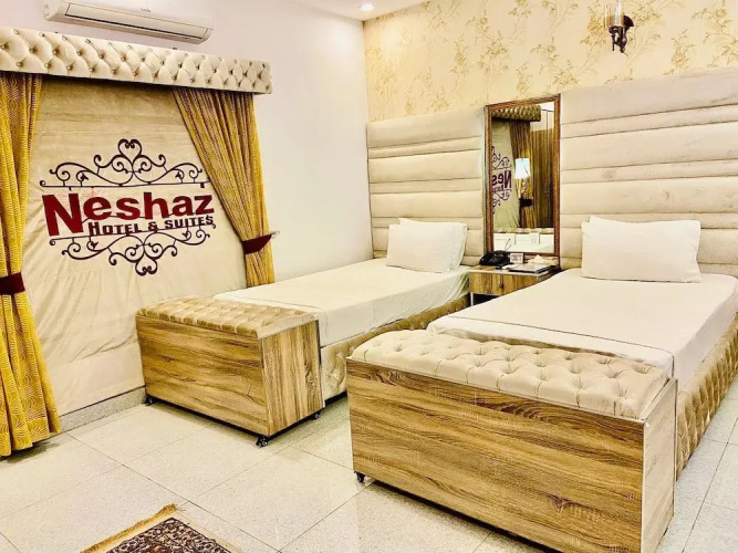 Neshaz Hotel