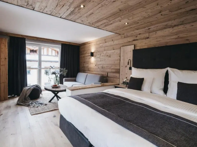 1 Bedroom Suite