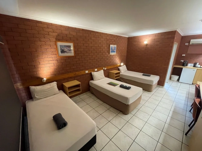 Deluxe Triple Studio with balcony