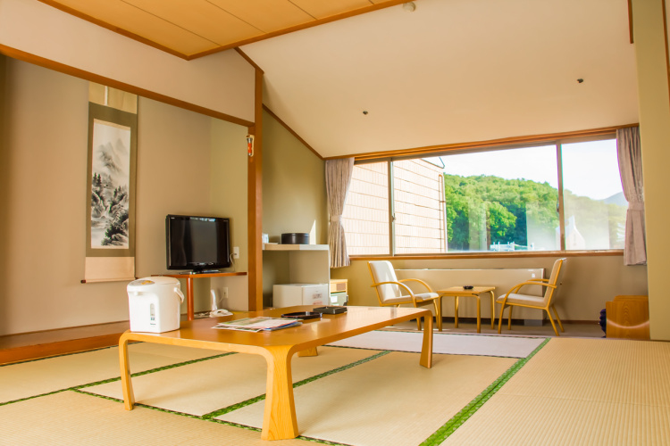 3 Bedrooms Standard Twin room