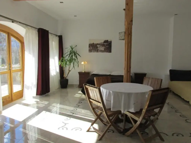 Standard Family room with mountain view