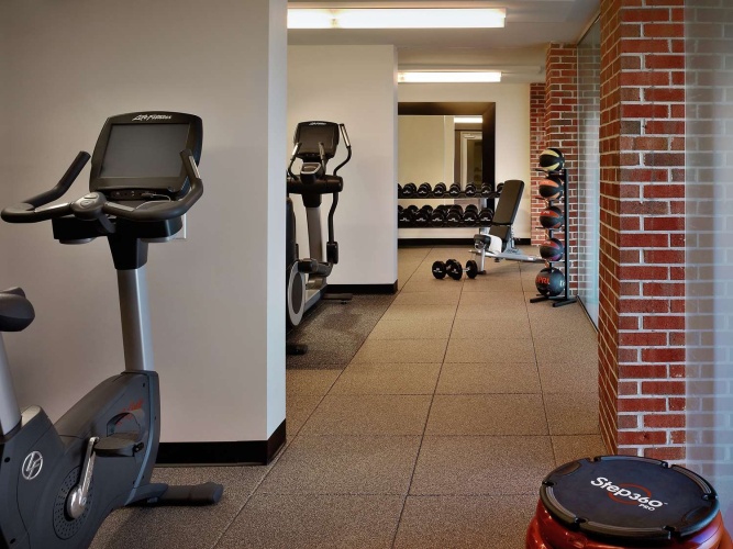 DoubleTree by Hilton Hotel & Suites Charleston Airport photo 22