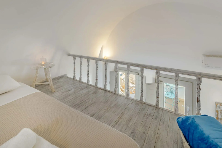 Santolia Art Suites