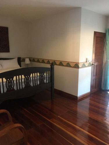 Lyndale Lodge