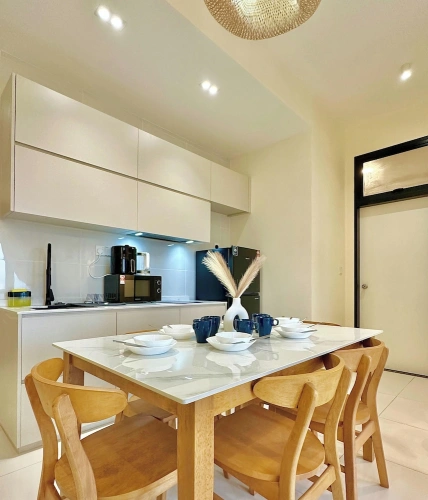 2 Bedrooms Classic Apartment with city view