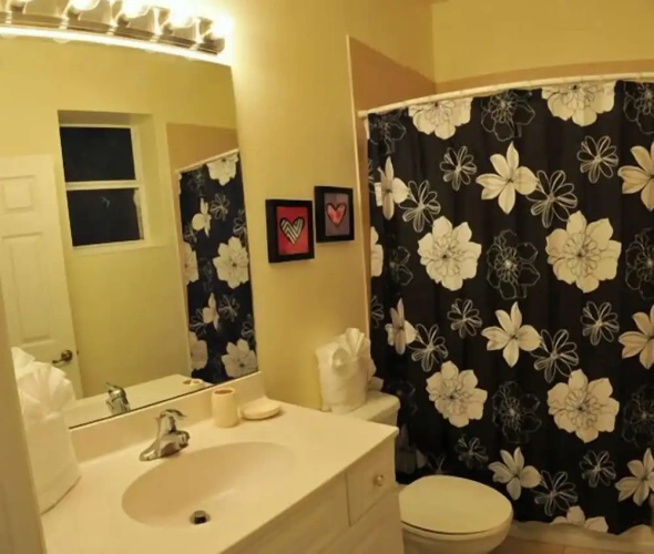 Standard Family room