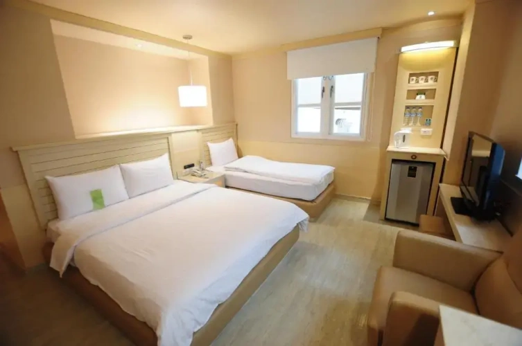 Deluxe Triple room