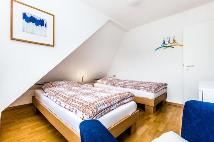 1 Bedroom Twin Apartment