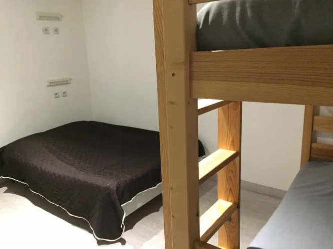 Icerock Hotel