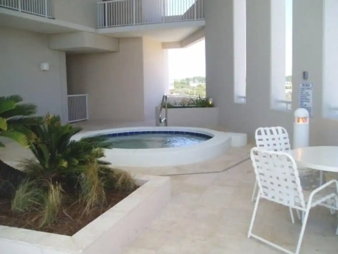 Standard room with balcony and with ocean view