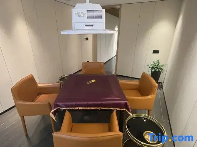Yuan Hotel