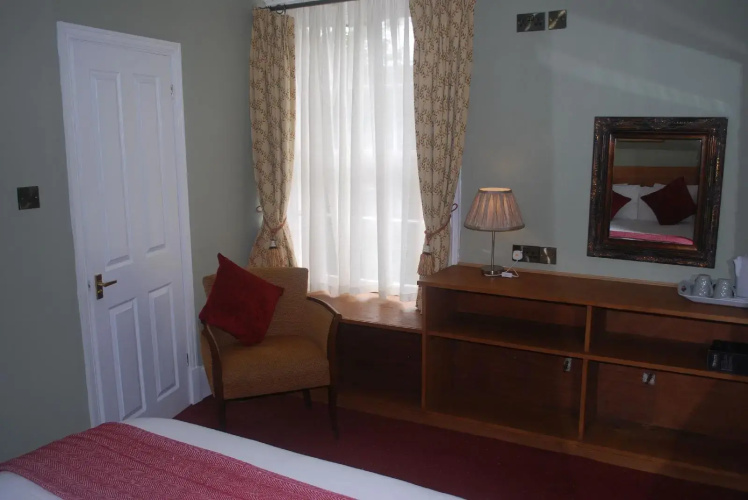 The Radnorshire Arms Hotel