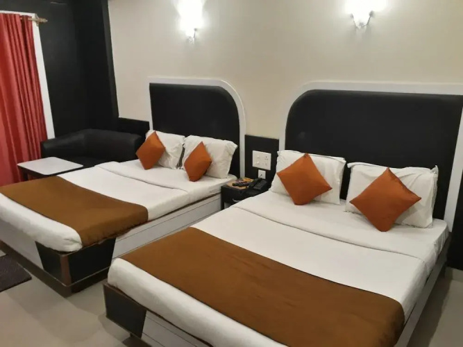 Hotel Vishal Plaza
