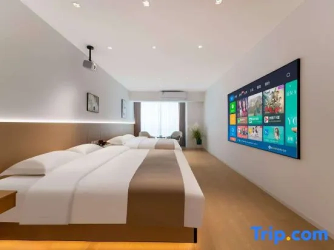 Premier Twin room