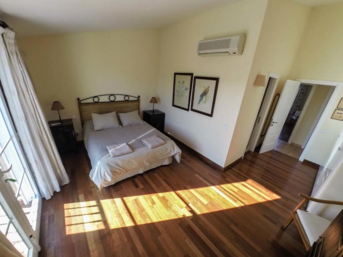 3 Bedrooms Villa