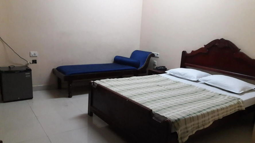 Saj Rest' inn