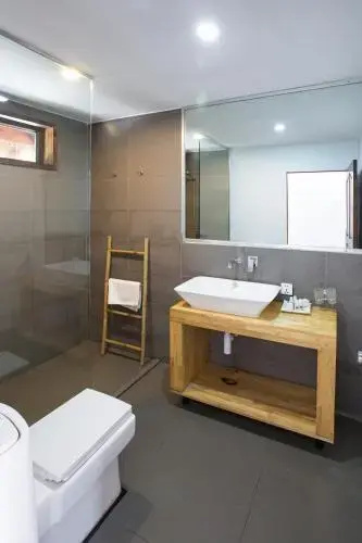 Eden Beach Resort