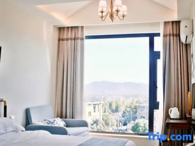 Standard Double room with mountain view