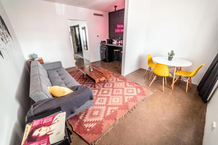 Suite