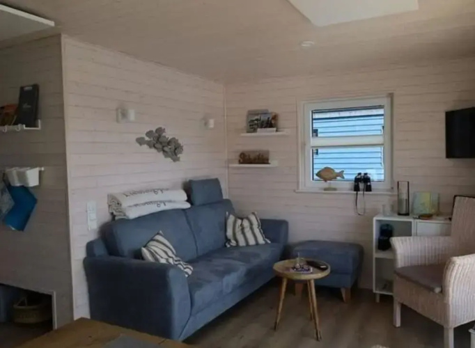 Houseboat Liliput Comfortable Holiday Residence