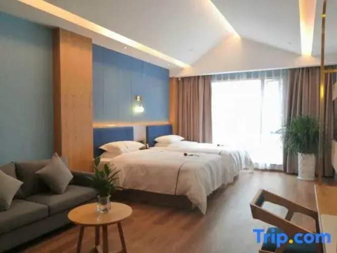 Youyang Manyue Hotel
