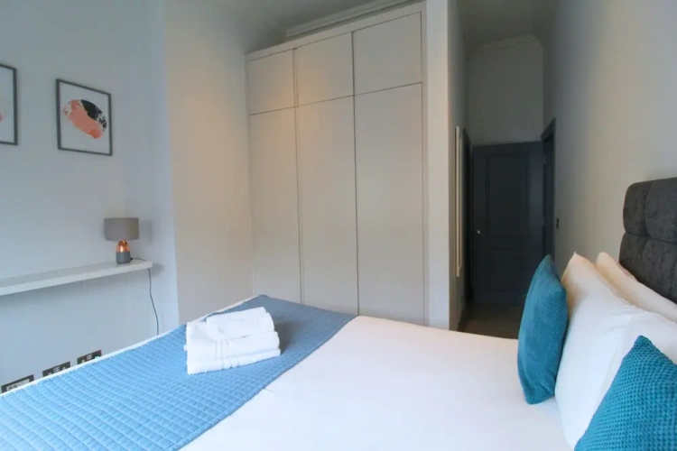 2 Bedrooms Double Apartment
