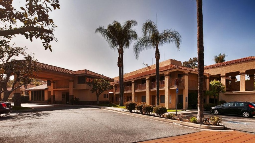 Best Western Diamond Bar Hotel & Suites photo 20