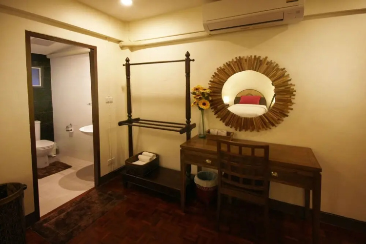 Nimit House No.7