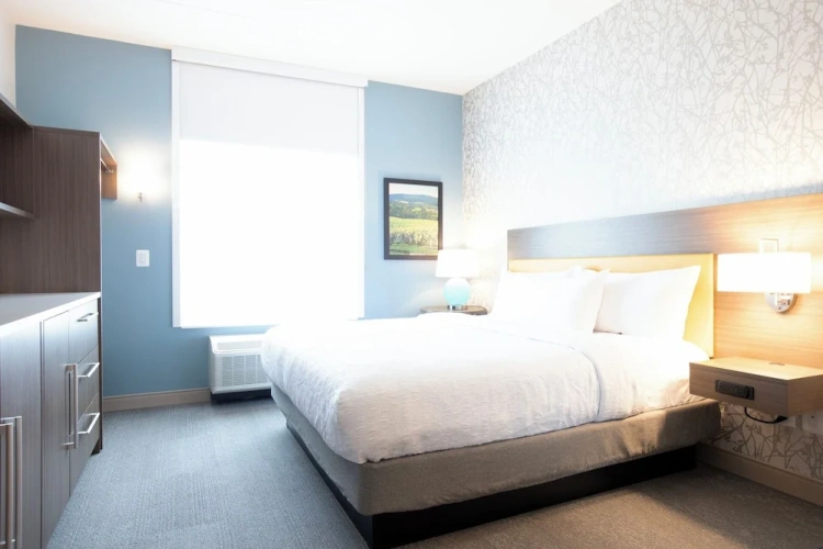 Double Suite