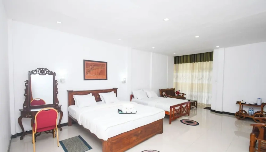 Standard Double Family room with balcony and with mountain view