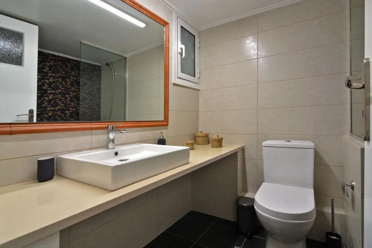 "Rolls Royce" elegant flat in P.Faliro district