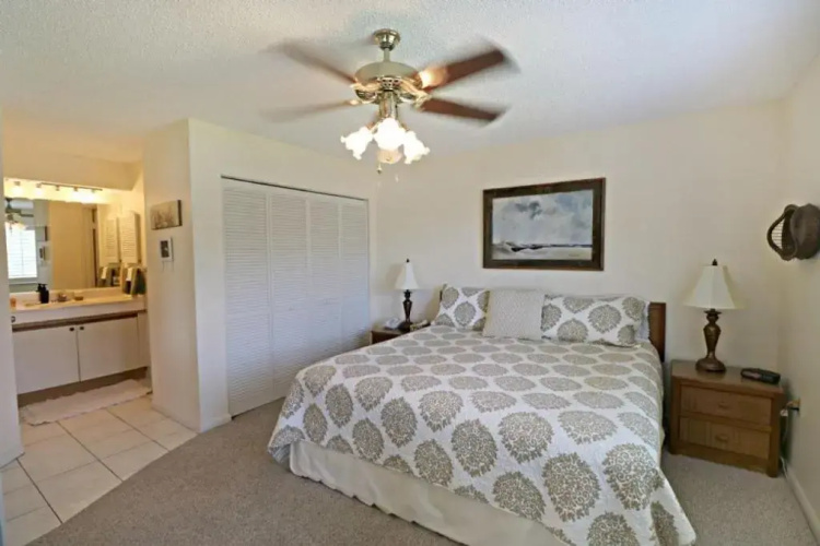 Ocean Village Club H21