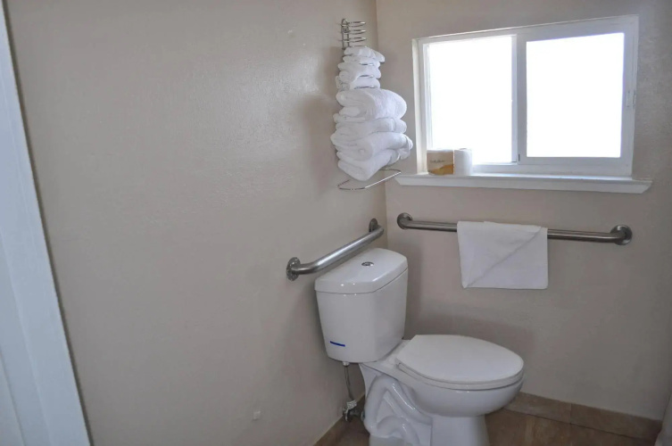 Salt Air Lodge