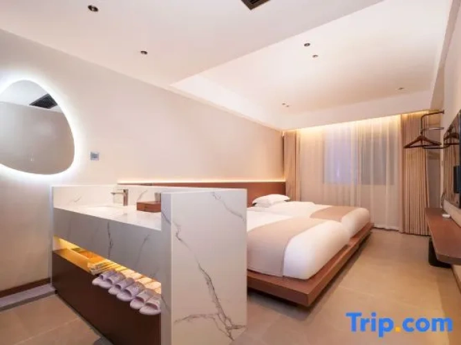 Family Suite with river view