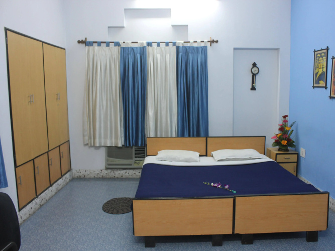 Nips Corporate Guest House