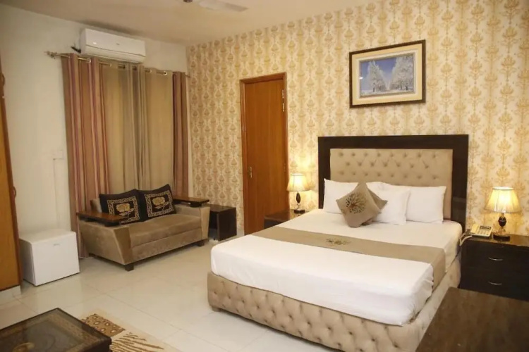 Park View Hotel Gulberg Lahore