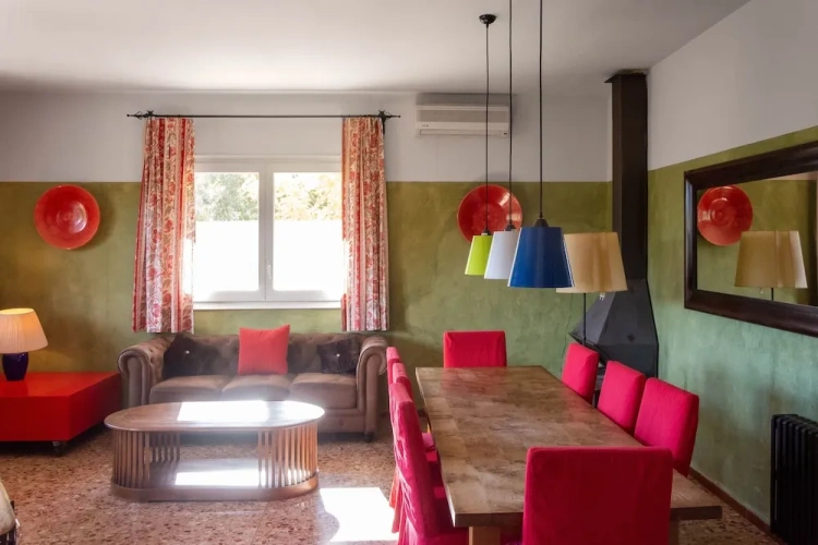 4 Bedrooms Superior Apartment with balcony and with mountain view