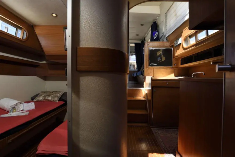 Blue II Yacht