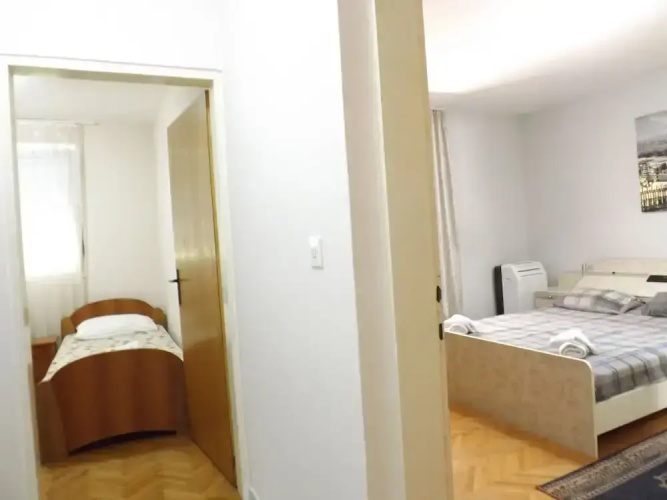 Three Bedroom Apartment With Garden