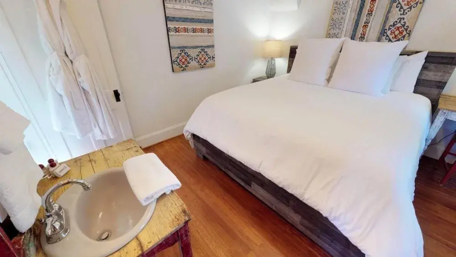 Adobe Abode Casita