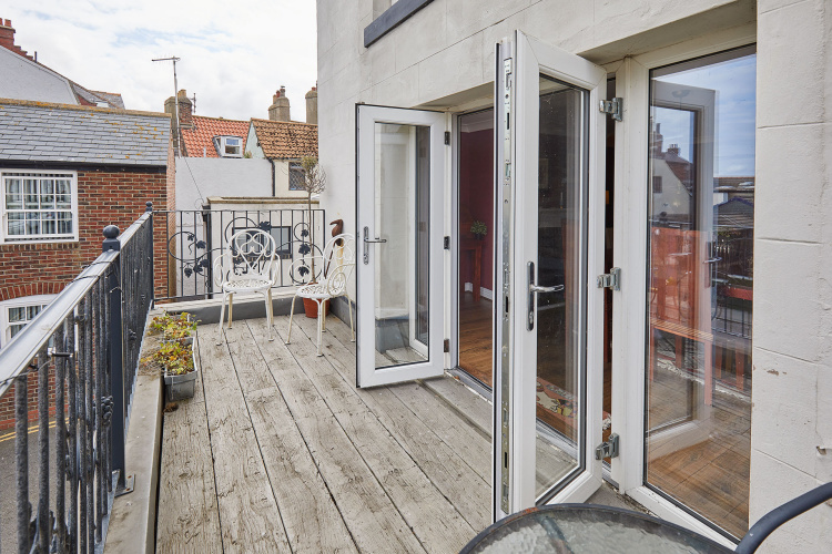 Host Stay One Mulgrave Place