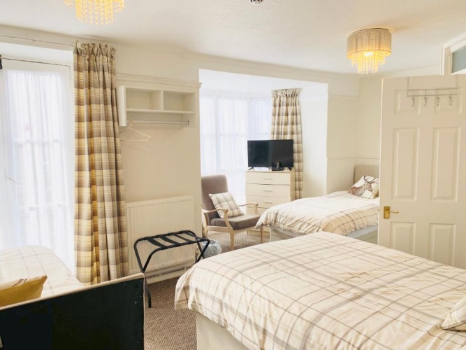 Standard Family room